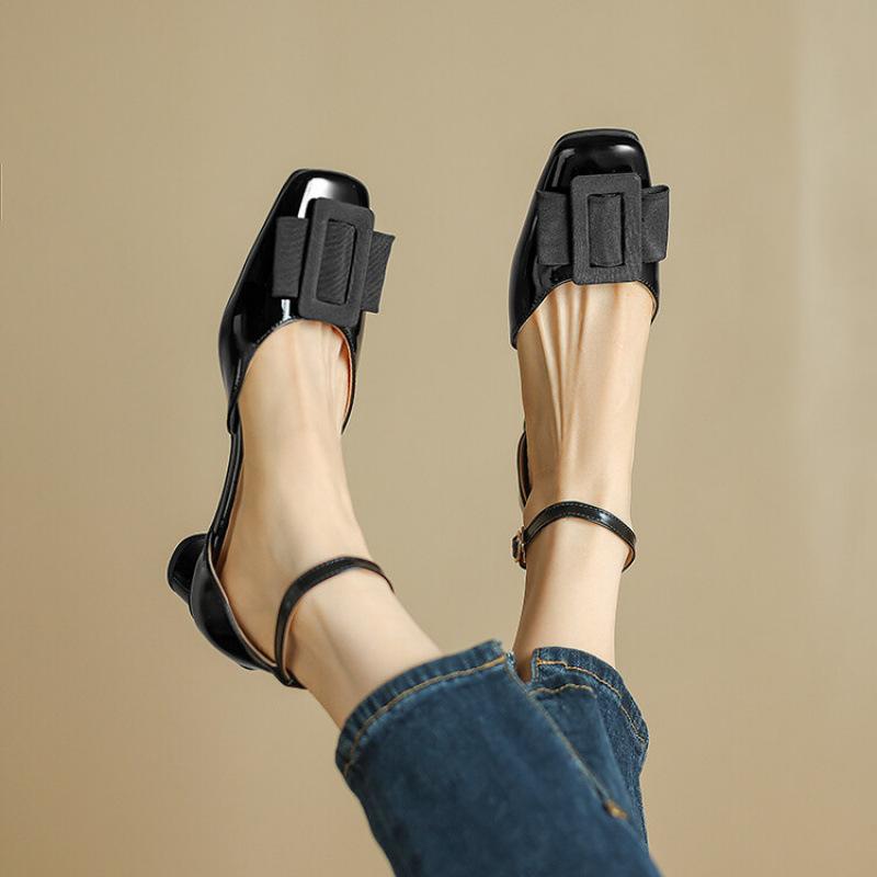 

Summer women s hollow sandals casual solid color patent leather rubber soft sole large and small size women s shoes thick heel medium heel sanda 39 чорний