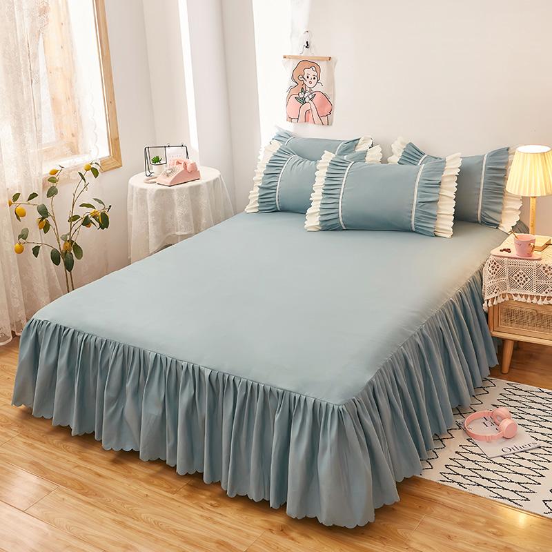 Solid Color Bed Skirt Set 3Pcs Ruffles Bed Skirt with 2 Pillowcases Romantic Queen Size Bedding Set Girls Princess Room Decor