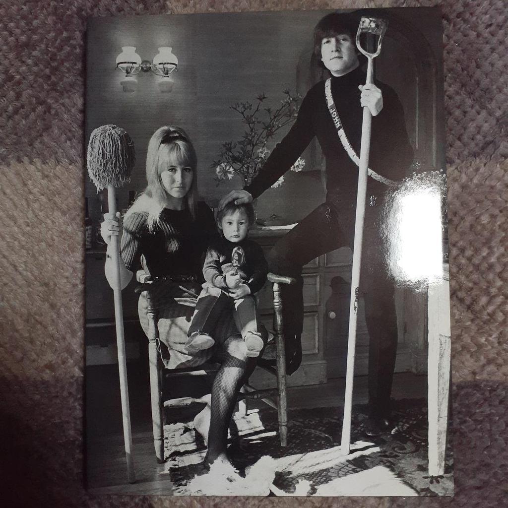 [USED] Unread THE UNSEEN BEATLES Rare English Book The Beatles