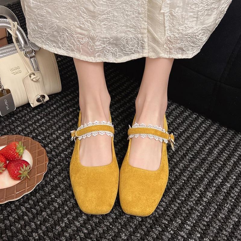 Hot Selling Shallow Mouth Retro Woman Shoes All-Match Female Footwear 2025 New Flat Retro Woman Shoes All-Match Female Footwear