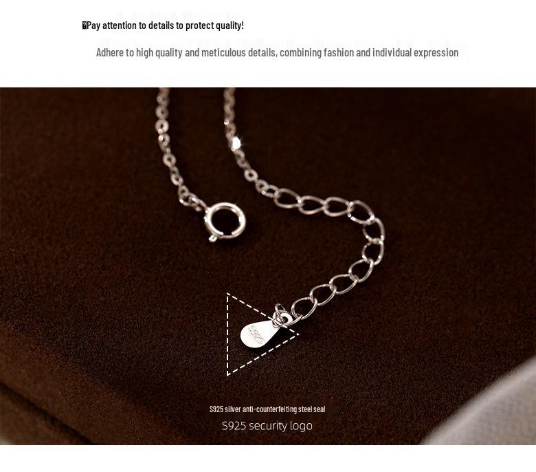 Banyan Tree S925 Silver Alphabet Pendant Necklace - Minimalist Clavicle Chain for Women, Fashionable and Versatile.