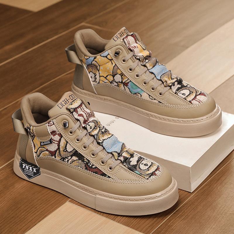 

Осенние туфли на плоской подошве из кожи с рисунком медведя из мультфильма, на шнуровке, с высоким берцем, модная спортивная мужская обувь 44