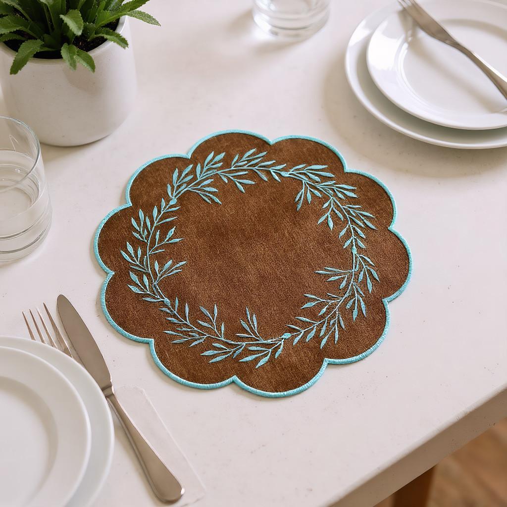 Embroidered Fabric Round Placemat With Oilresistant Surface For Kitchen Use