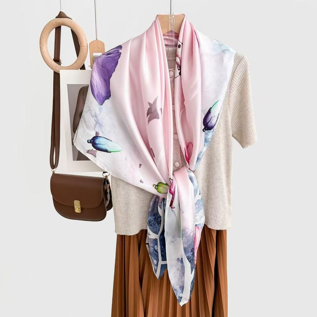 New fashion 111 mulberry silk silk scarf, women's Spring Festival gift for elders to keep warm 111 silk collection
