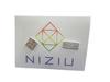 NiziU NiziU POPUP STORE und Maskenohrringe Maskenband „Step step“ &