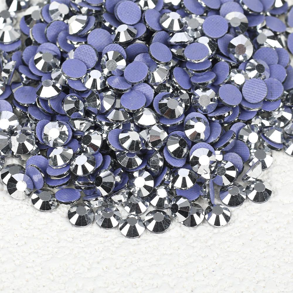 Weichen, Bază din Plastic de Înaltă Calitate Leave-In Diamante Colorate, Diamante pentru Manichiură, Autocolante Rotunde din Cristal pentru Bricolaj, Accesorii Bijuterii cu Diamante