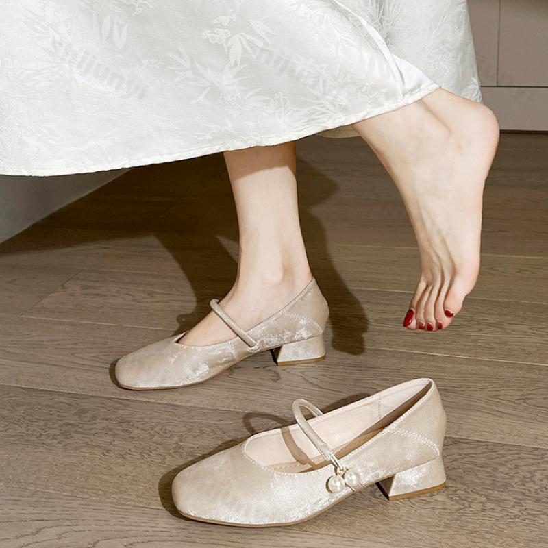 Fashion Square Toed Thick Soled Single Shoes for Women Spring 2025 New Shallow Comfortable Fashion Elegant Single Buckle Mary Jane Shoes