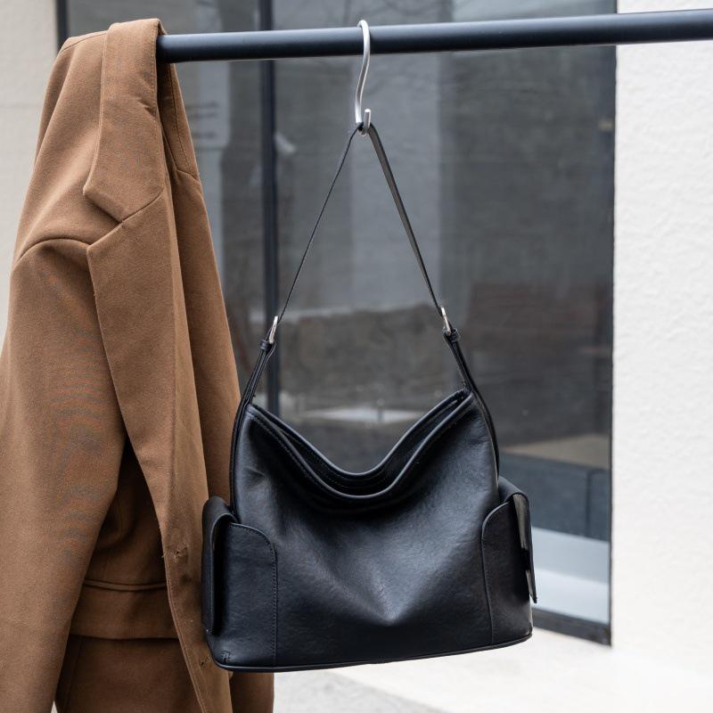 Vegetable Tanned Leather Women's Crossbody Tote - Soft, High-End Cowhide, Large Capacity, Underarm Design