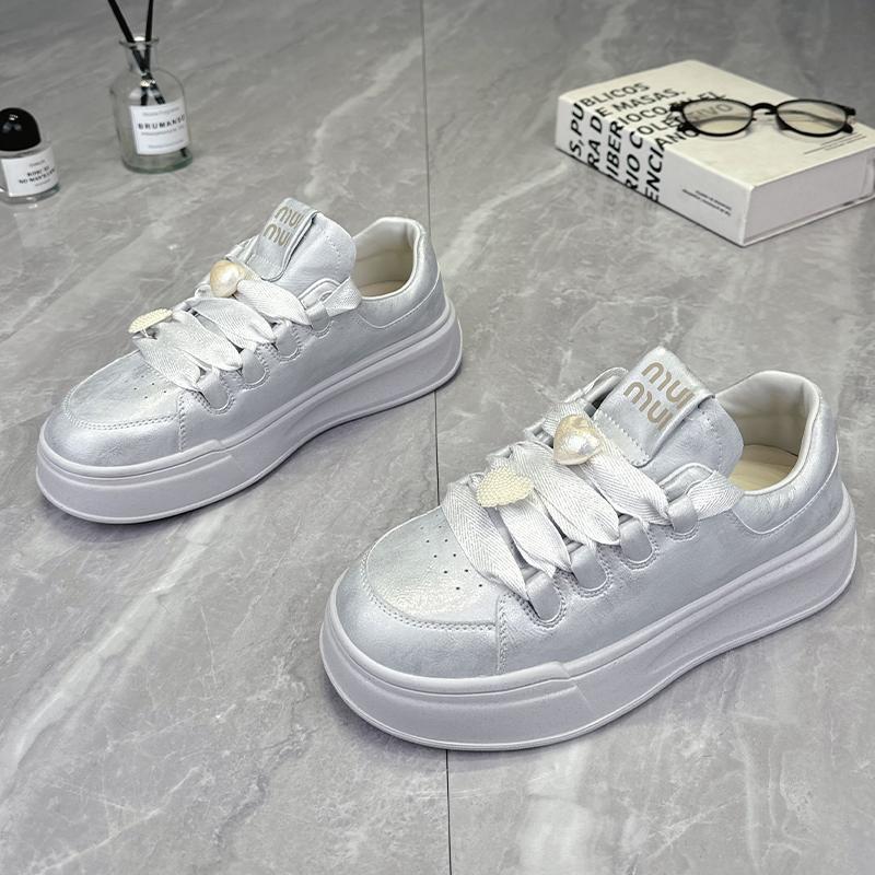 Thick-soled Heightening Casual Shoes, New Isn't Trendy Board Shoes, Muffin Bread Shoes