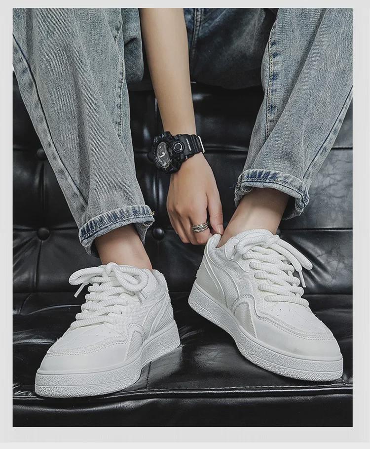 Men's Black Thick-Soled Casual Low-Top Sneakers - Height-Boosting, Wear-Resistant, Soft-Soled, Trendy Autumn Footwear for Students.