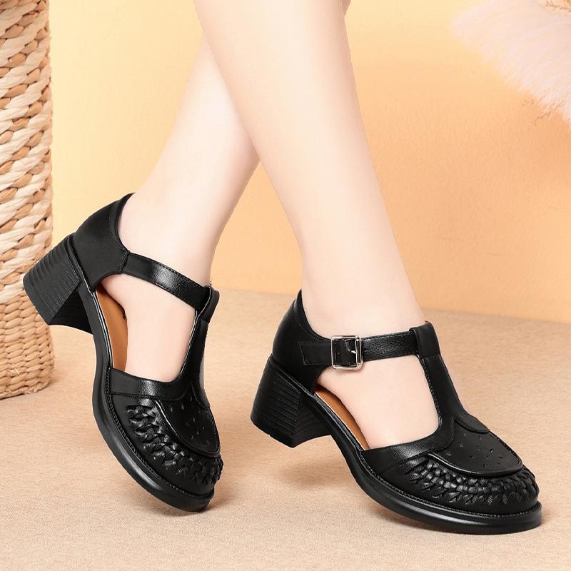 

5cm Elegant Office Ladies T Strap Round Head Cutout Soft Leather Sandals 2025 Summer Med Block Heels Sandals for Office Mom 35
