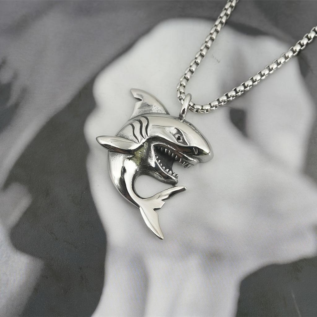 European and American Trend Fierce Great White Shark Fashion Punk Style Men's Jewelry Necklace Pendant