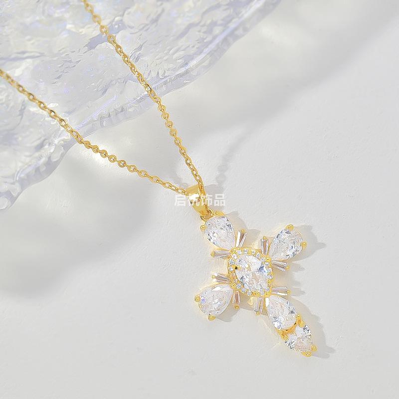 

Cross Necklace Women S Premium Retro Versatile Bright Pendant Jewelry Of The Same Style