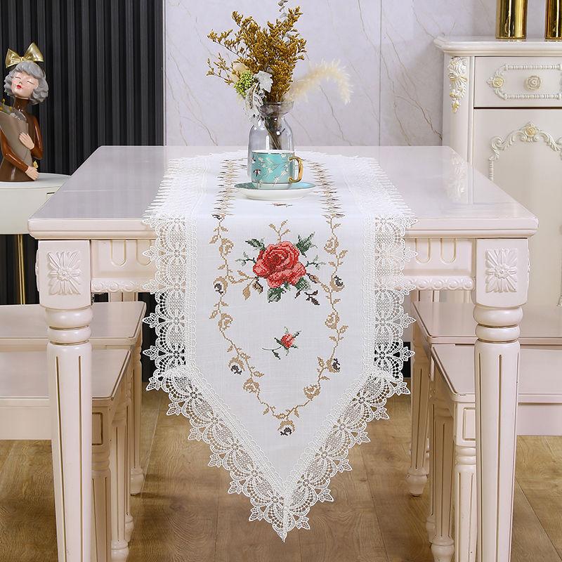 Minimally Embroidered Polyester Fabric Table Flag with Rural Style Art Flower Lace Edge Embroidered Table Flag European Light Luxury Tablecloth