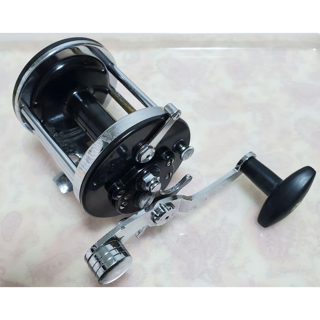 Used PENN Surfmaster No.200
