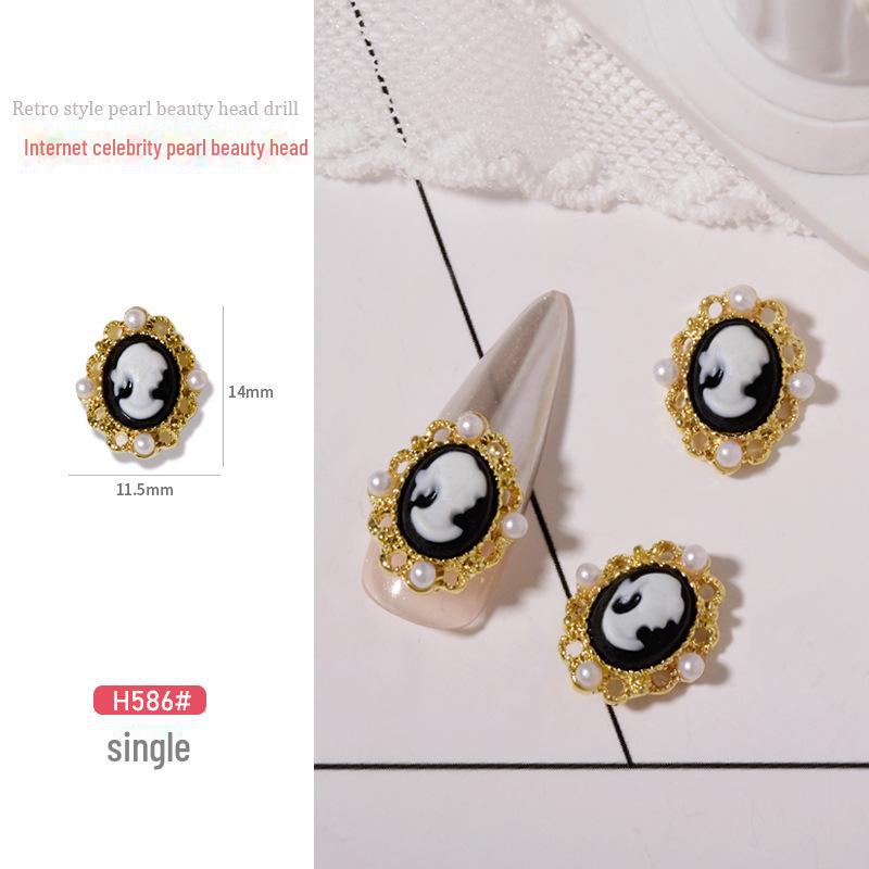 

Аксесуари для нейл-арту в стилі бароко в стилі ретро з перлами та діамантами Small Gold чорний