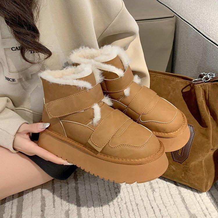 thick-soled snow boots women's winter velvet thickened women's boots 2025 new waterproof, non-slip and warm Northeast cotton shoes