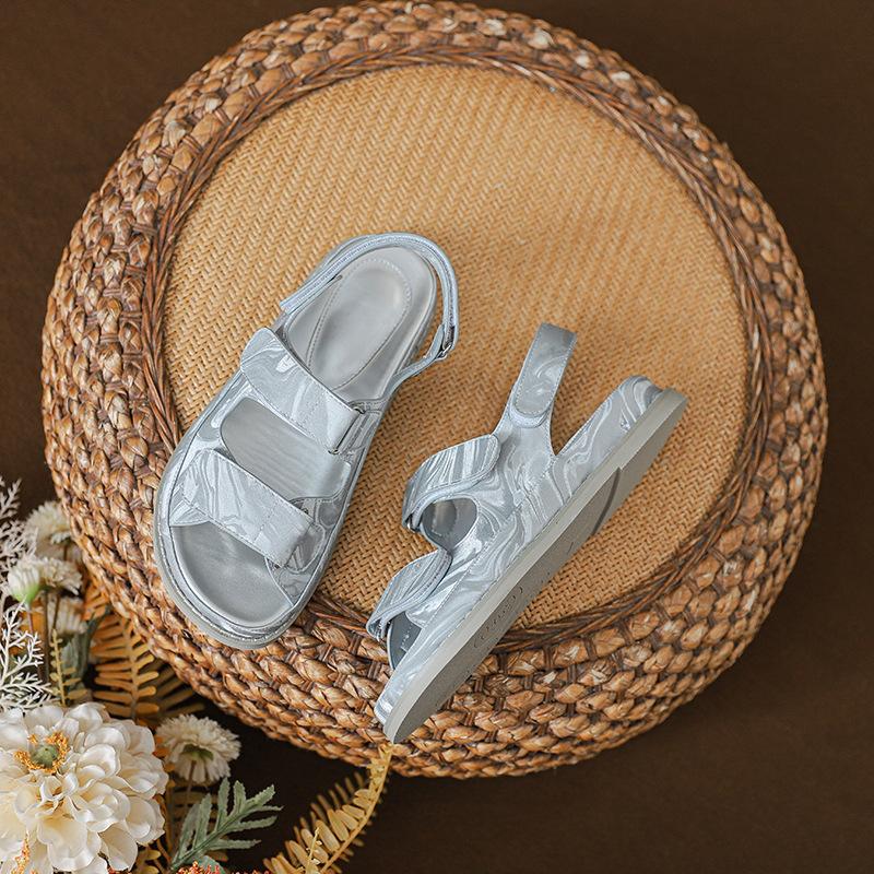 Casual Versatile Flat-bottomed Velcro Sandals Women's Spring and Summer Outer Wear Fashionable Thick-soled Roman Wind Beach Cool Slippers