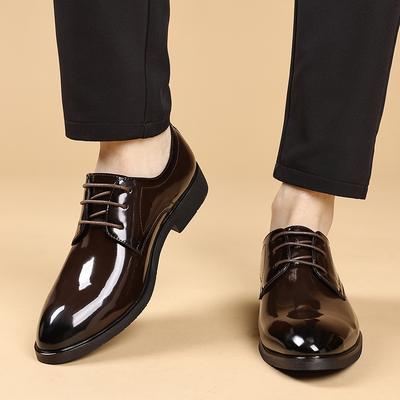 Herren Spitz zulaufende Schnür-Freizeitschuhe, bequeme und rutschfeste formelle Business-Kleidungsschuhe, Spitz zulaufende strapazierfähige Oxford-Schuhe