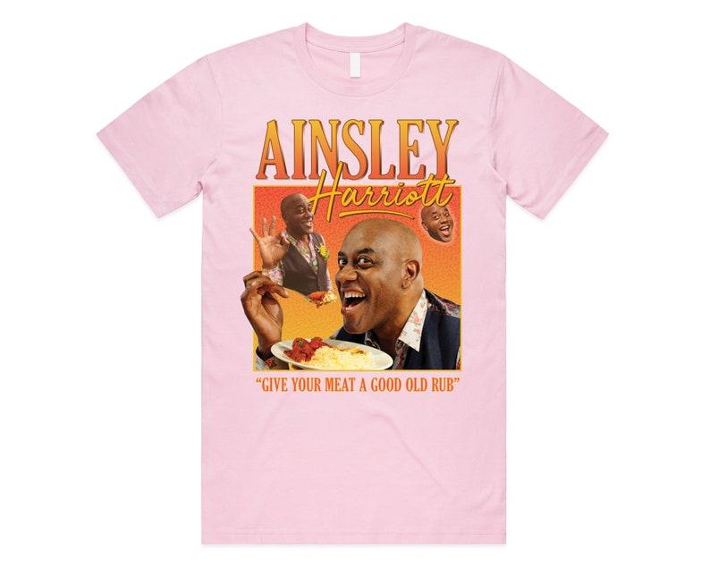 

Футболка Ainsley Harriott Homage Топ Повседневный Ретро Очень Большой Веселый Икона 90-х Женский 4XL