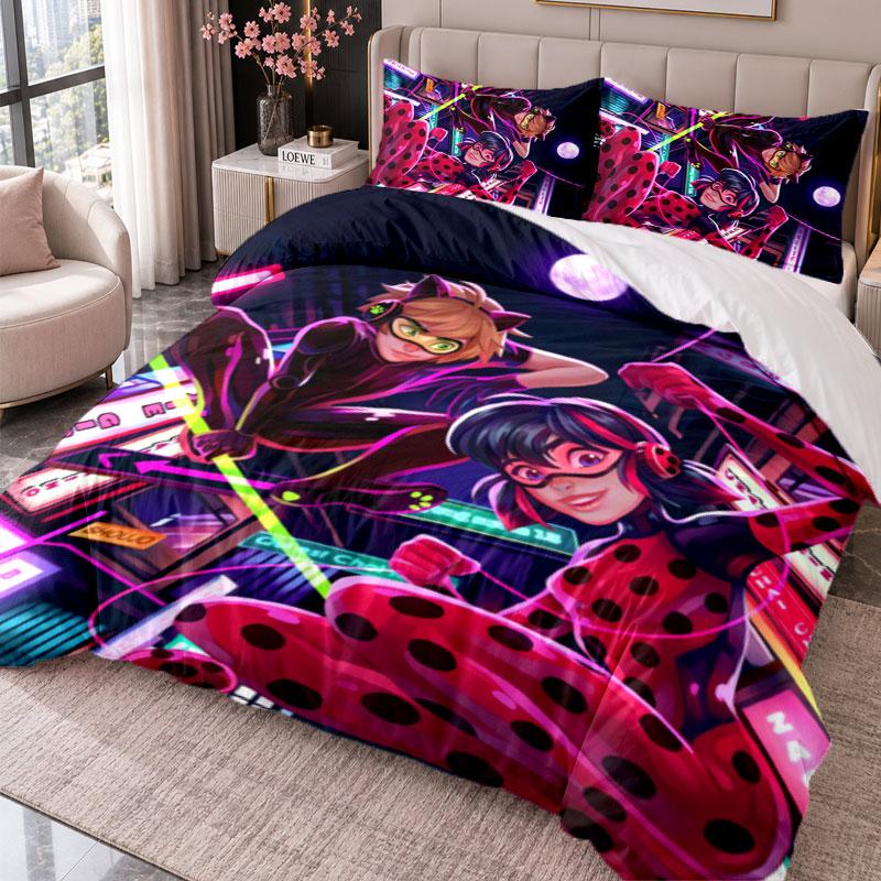 Miraculous Ladybug 3-teiliges Bettwäscheset Bettbezug mit zwei Kissenbezügen für Schlafzimmer Heimdekoration