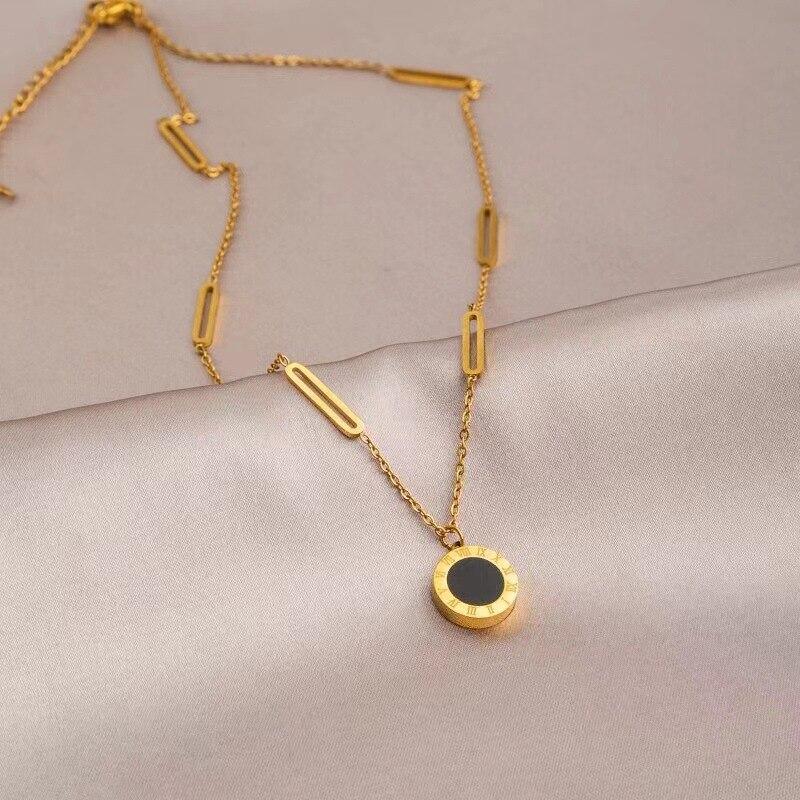 

Fashion Roman Digital Wafer Pendant Necklace Stainless Steel Party Zircon for Women Sexy Choker