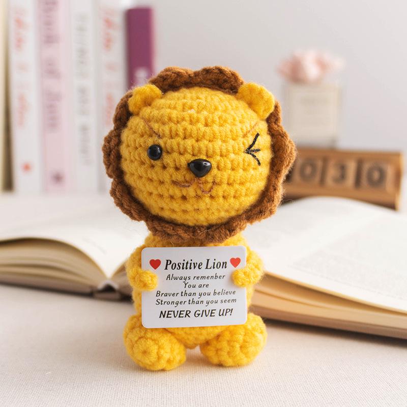 Cross-border Positive Energy Potato Crochet Doll: Humorous Yarn-Knitted Bonsai Ornament and Gift Card