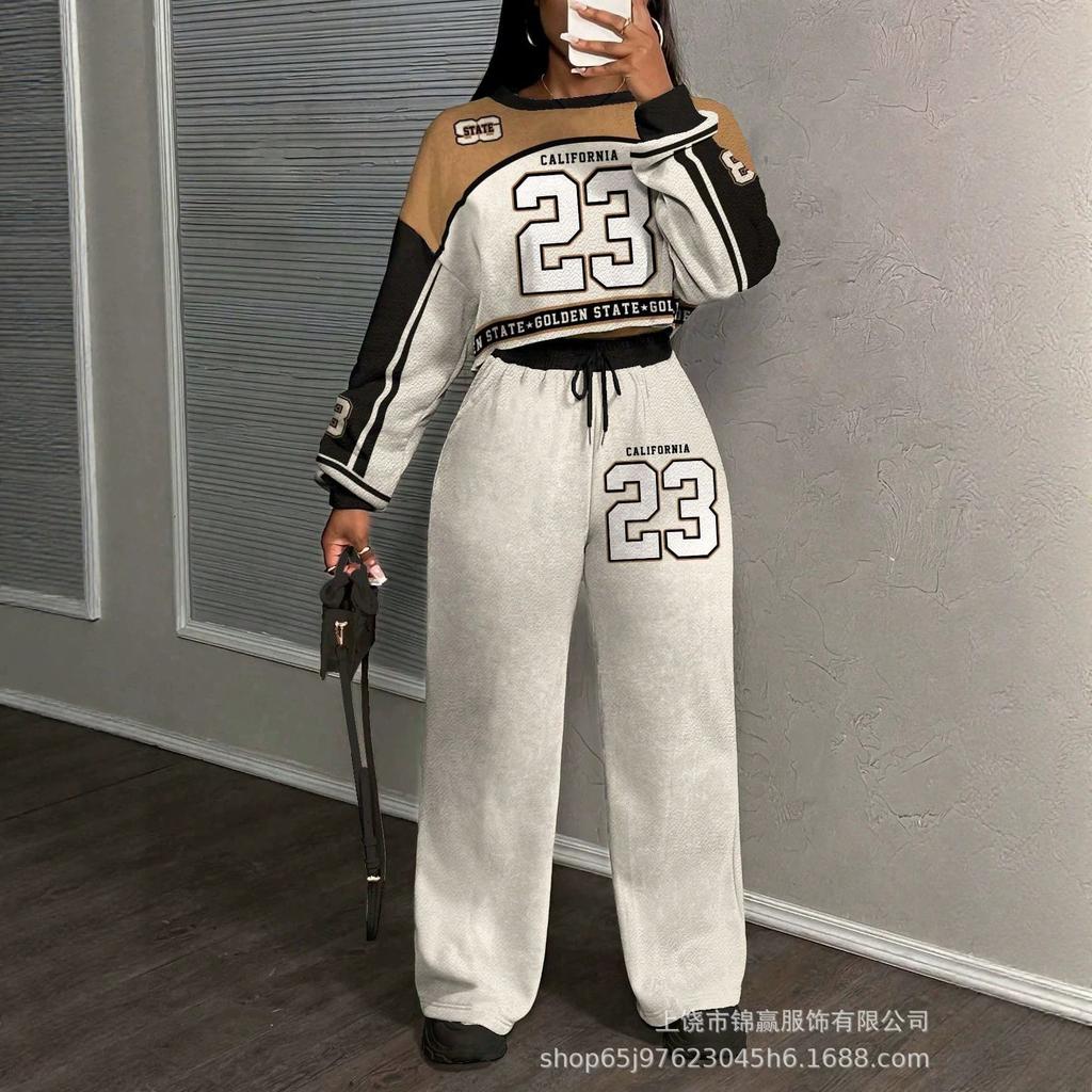 Tuta pantalone con maglione girocollo a fantasia stampata con lettere da donna, nuova tendenza autunno e inverno, tuta casual alla moda