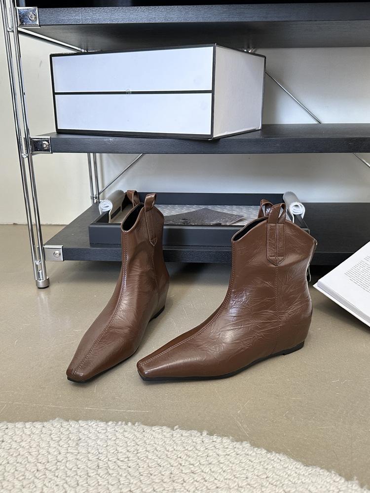 

Pointed inner height increase small short boots women s 2025 new autumn and winter single boots elastic thin boots V-port short Chelsea boots 39 коричневый
