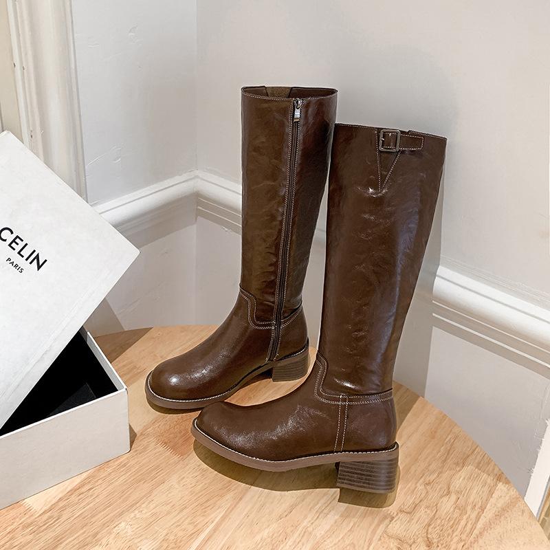 New spot autumn and winter new Manchester winter~ washed horse leather retro thick heel buckle with high boots female knight