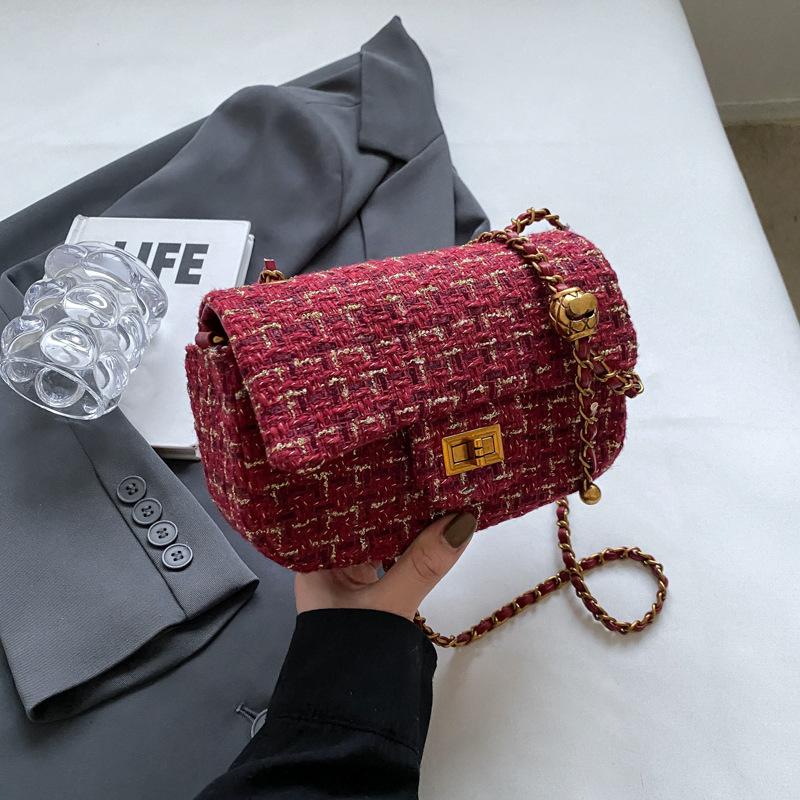 Chain Bag Women's New Fashion Shoulder Messenger Bag Small Square Bag