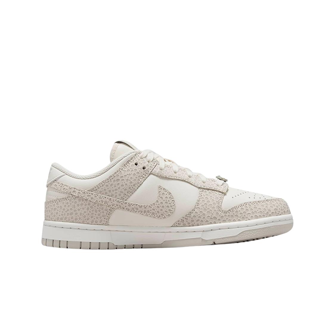 

(в) Nike Dunk Low Premium Phantom Photon Dust 270