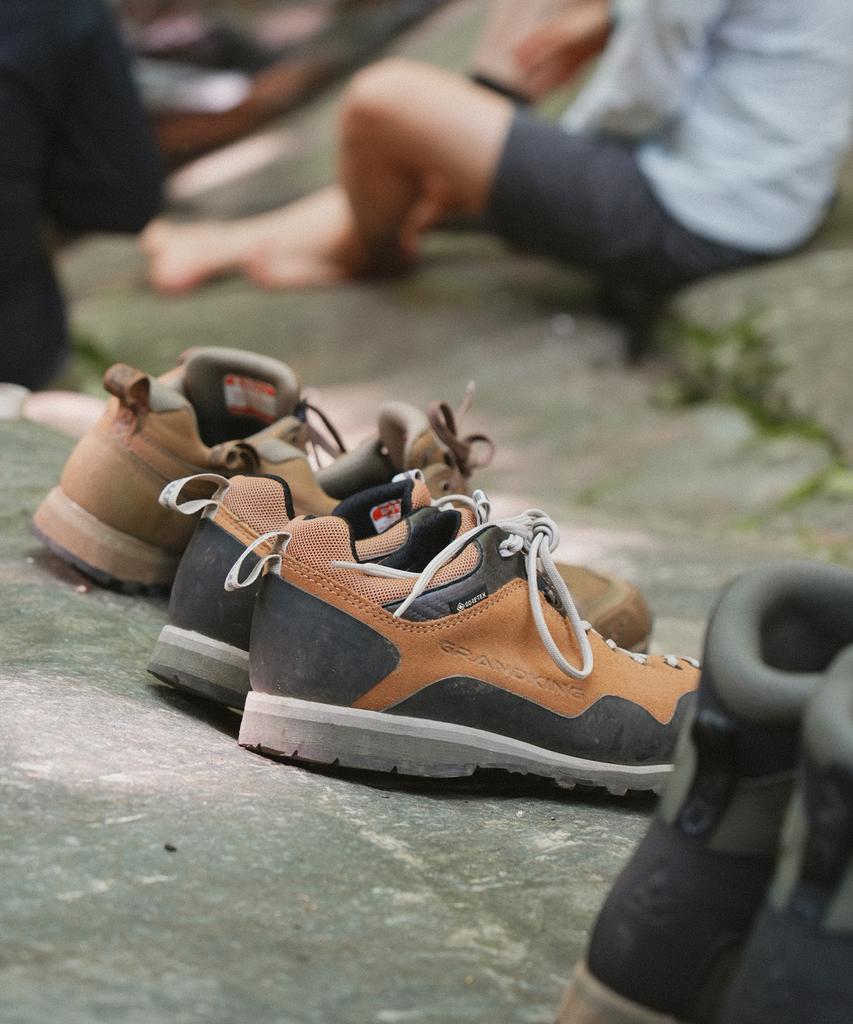 Caravan Gk26 Grand King Gore-Tex Multi Hiking Boots (Camel)