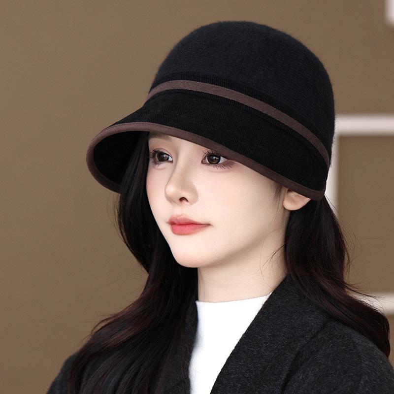 High Quality Elegant Fashion Hat Women's Autumn and Winter New Equestrian Hat Wide Brim Show Face Ducktongue Bucket Hat