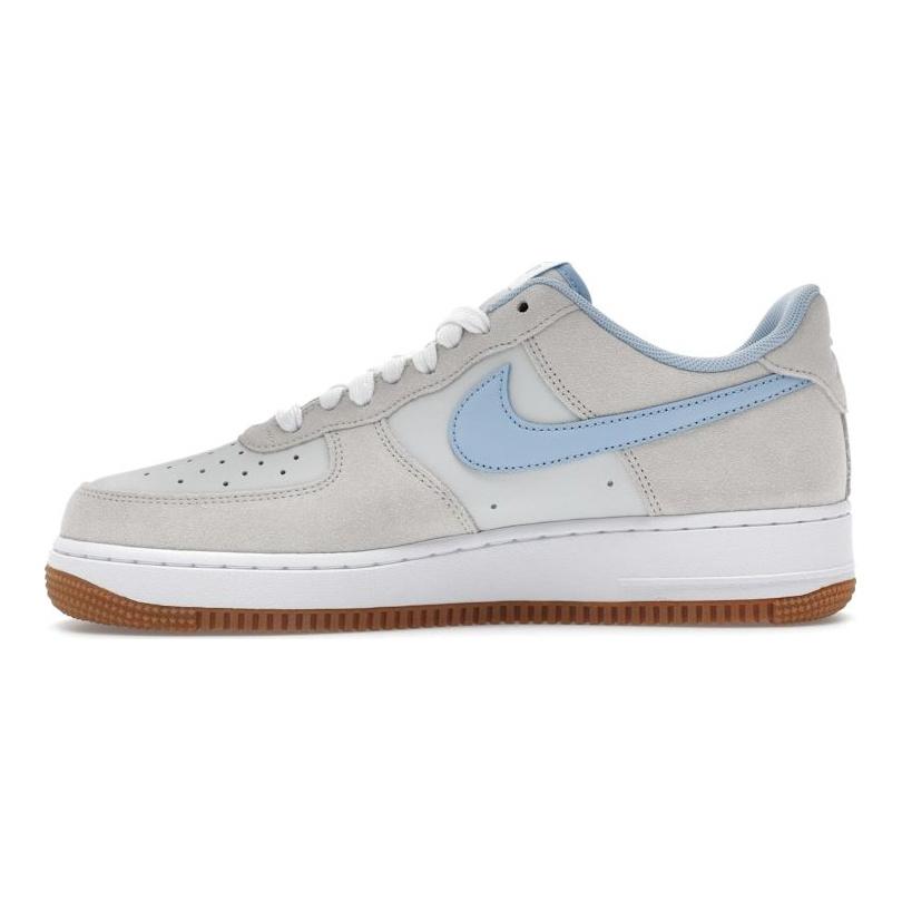 Nike Air Force 1 07 LV8 Photon Dust Psychic Blue Scarpe da Ginnastica da Uomo Grigio Bianco Gomma-Marrone Chiaro IB6388-002