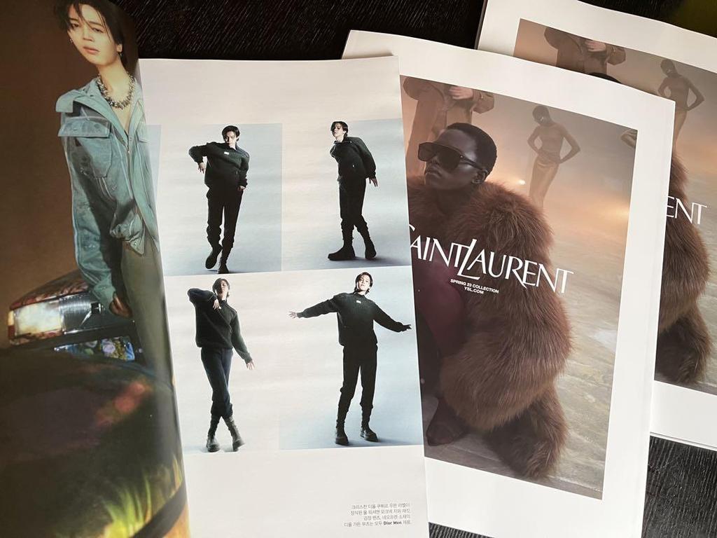 [USED] Anonymous Delivery W Korea February 2023 Issue Jimin BTS