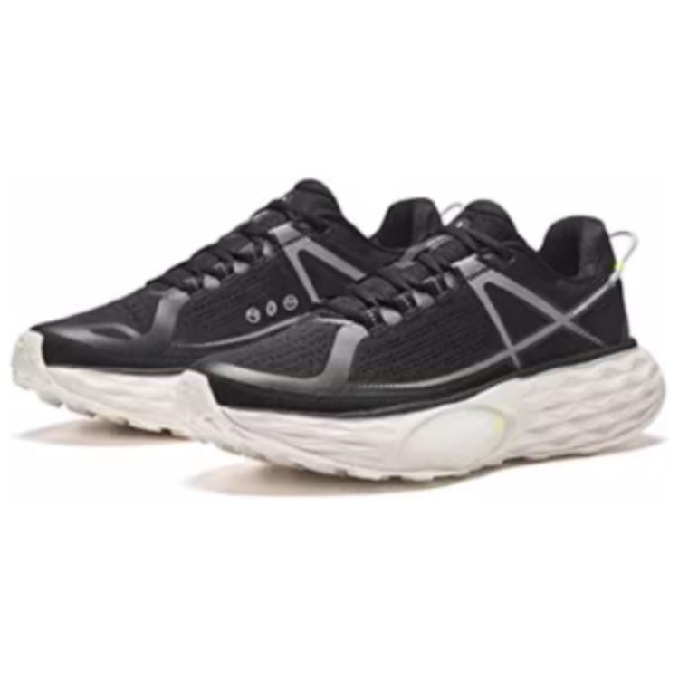 Anta Cushioning, Wear Resistant Low top Running Shoes Men's Black White 112436623A-3