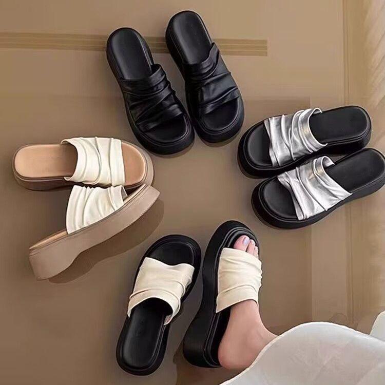 Holiday wind pleated thick-soled one-word slippers summer new outer wear heightened non-slip cool slippers