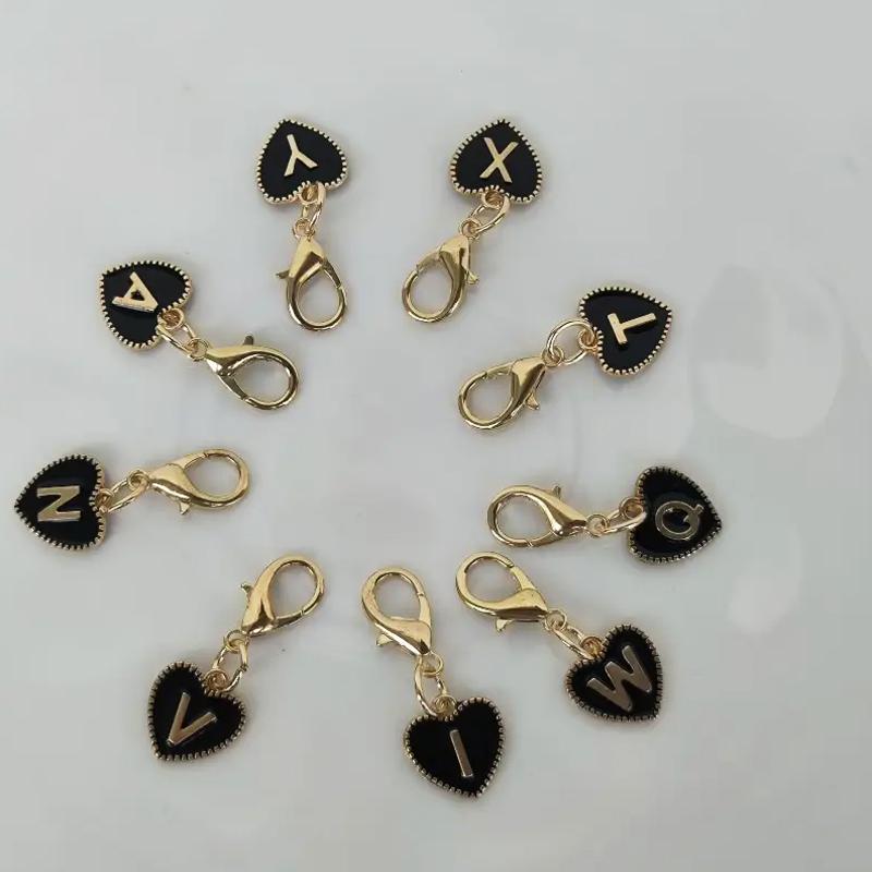 1PC Love Keychain Creativity Heart Shaped Design DIY Party Metal Gift 26 English Letters Keychain Marker Lobster Buckle