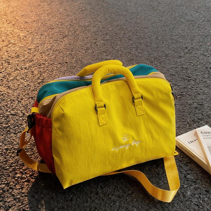 Spicy Girl Style Travel Bag, Washable Large Shoulder Bag, Crossbody for Commuting, Large Capacity Outdoor Handbag, Storage Bag