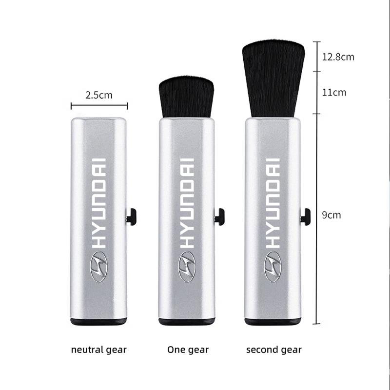 Car Retractable Air Outlet Cleaning Brush Dust Small Soft Brush For Hyundai Matrix Bayon Venue Veloster Tucson Accent Kona Creta R5