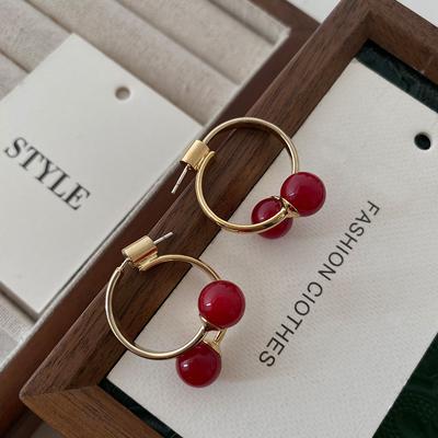 Rote Ohrringe Temperament Winter Vielseitiges Design Nische High-End-Ohrringe Einfache Ankola Rote Kugel Ohrstecker Frauen