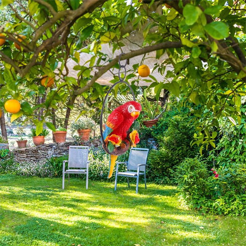 Creative Resin Parrot Hang On Tree Outdoor Garden Decoration Statue Animal Sculpture For Home Office Room Garden Decor Ornament