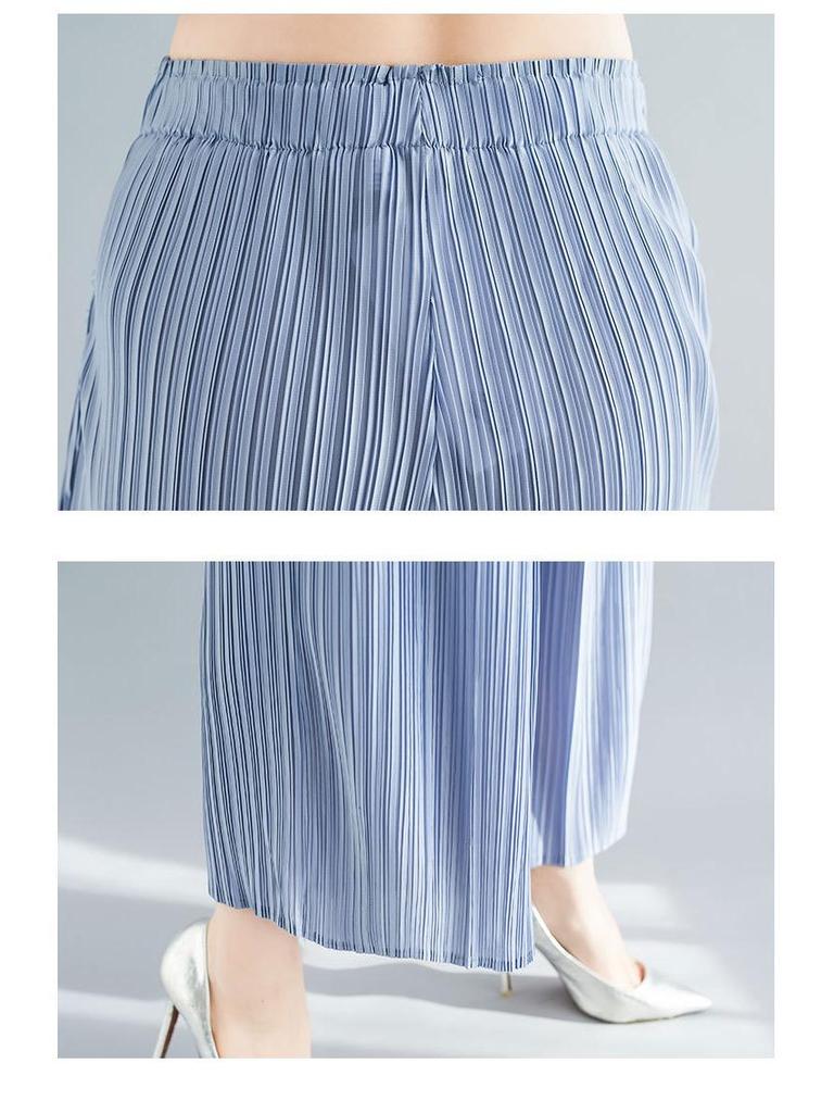 Summer 2024 Women's Black High-Waisted Wide-Leg Pleated Pants: Versatile, Slimming, Loose Fit, Plus Size, Casual Nine-Point Length.