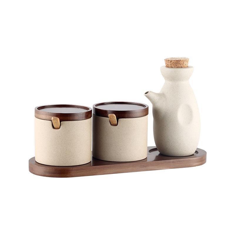 creative ceramic soy sauce pot small oil  seasoning bottle simple vinegar  Japanese retro seasoning bottle set