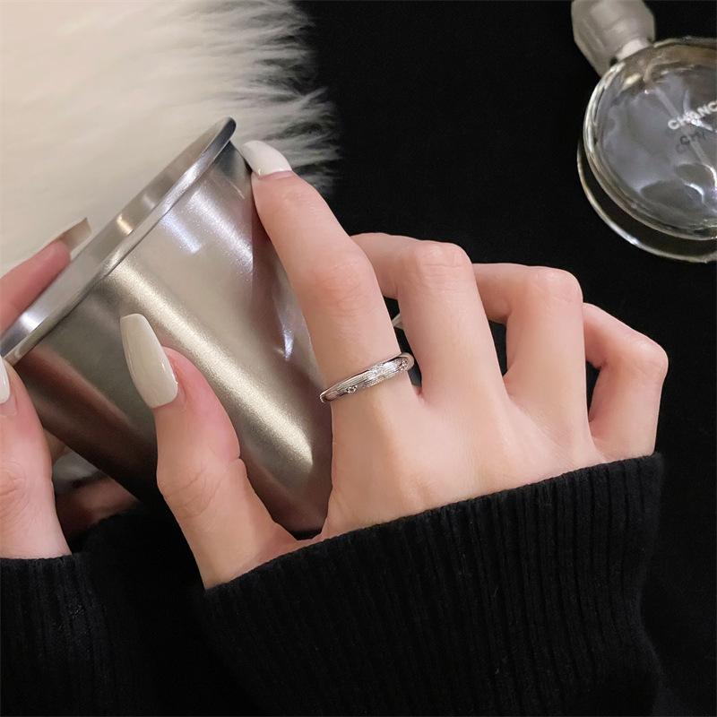 Brushed Retro Rhombus High-End Open Ring Personalized Light Luxury Diamond-Set Zircon Stacked Ring Adjustable opening