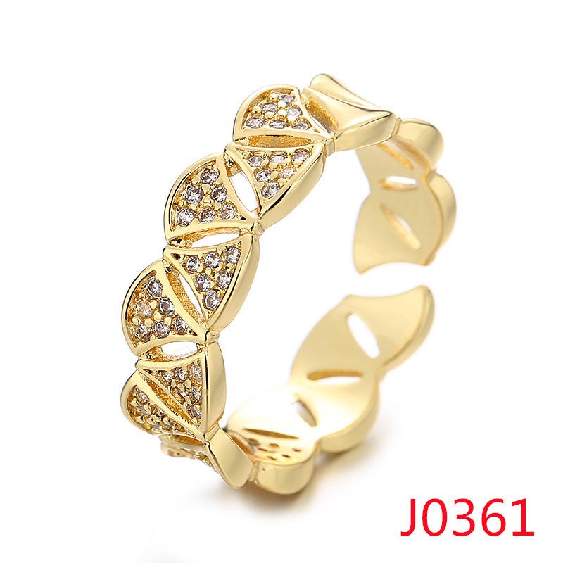2026 18K Gold Plated Ring Women's Vintage Diamond Ins Simple French Light Luxury Index Finger Geometric Opening Irregular Ring Trend