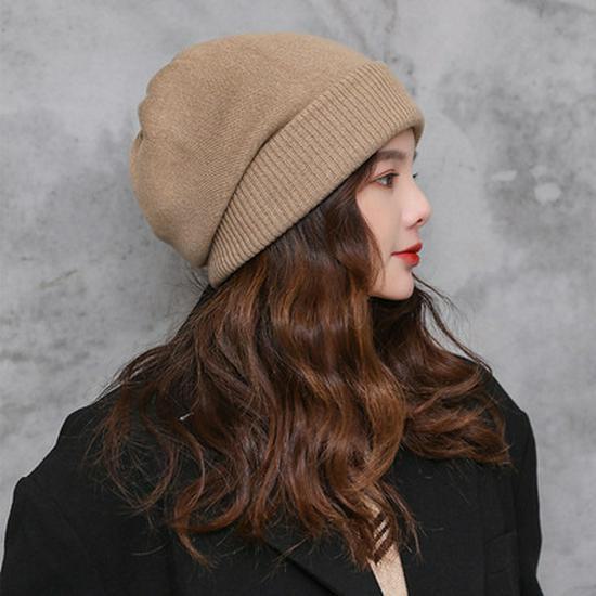 

Осінньо-зимова жіноча чорна вовняна в язана модна шапка для відпочинку в корейському стилі M(56-58cm)