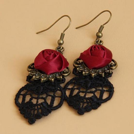 1 Pair Vintage Gothic Vampire Halloween Black Lace Red Flowers Dangle Earrings