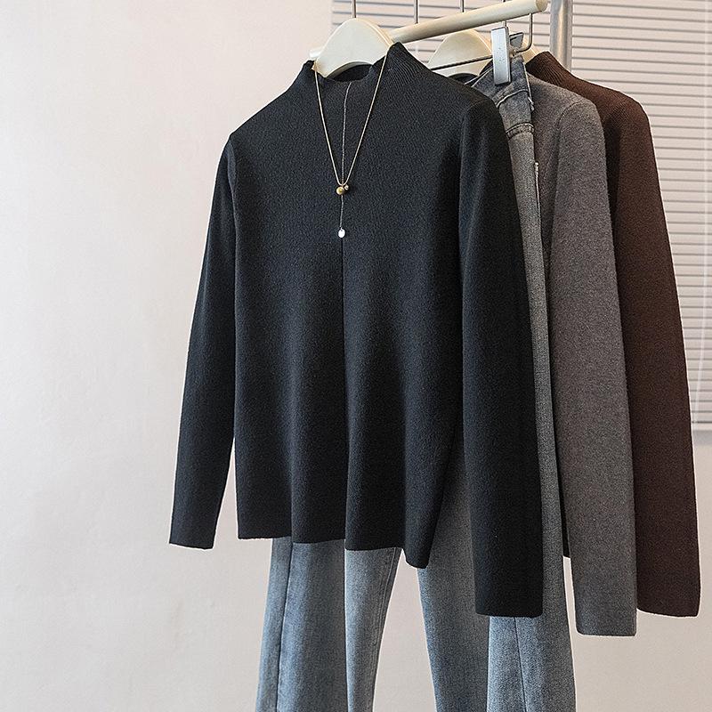 Trendy Slim-Fit Plus Size Women s Winter Top - Korean Style M